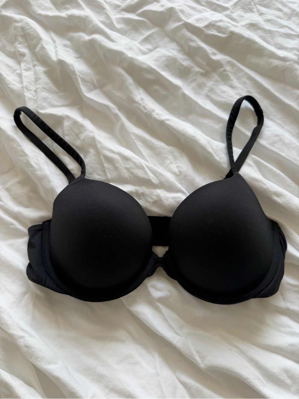 Skims Fits Everybody Push-Up Bra - Picture 4 of 5